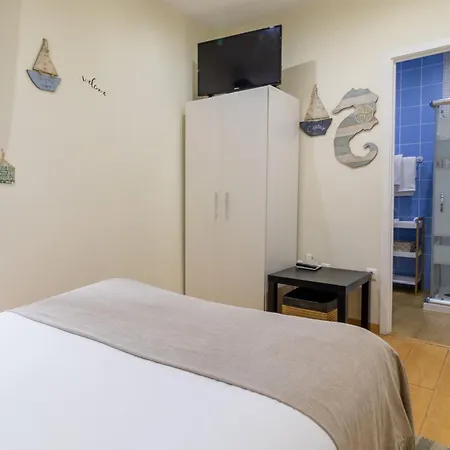 Hostel Family House