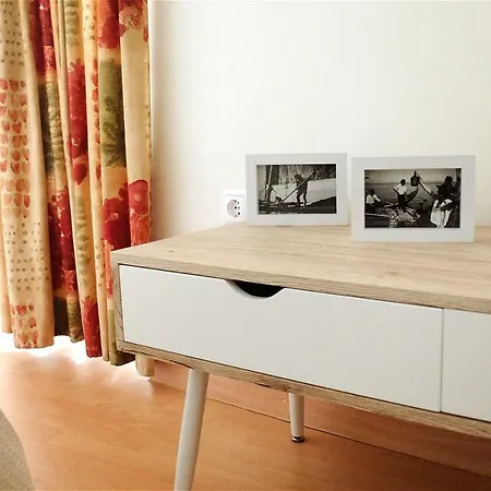 Family House * Αβέιρο